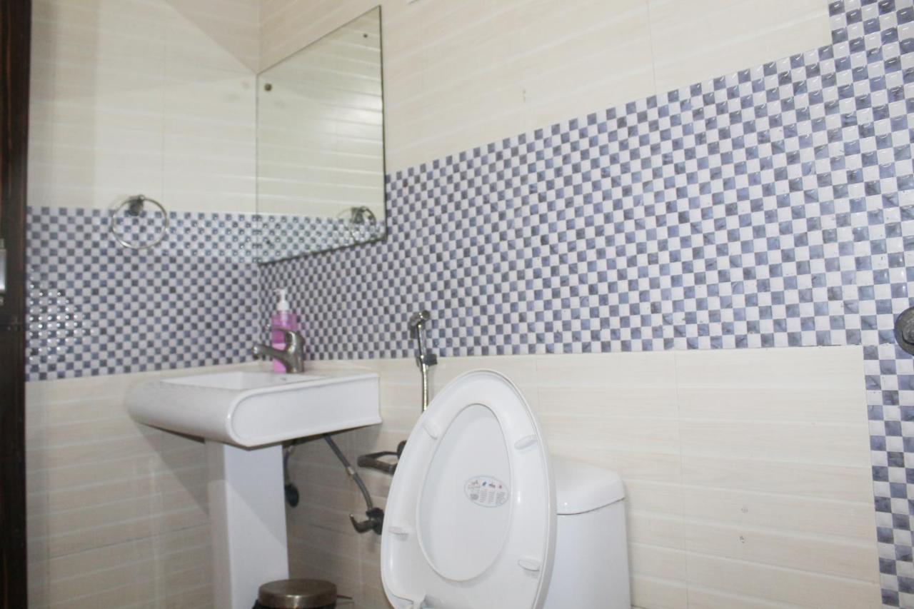 Hotel Trio Residency Near Noida City Center Luaran gambar